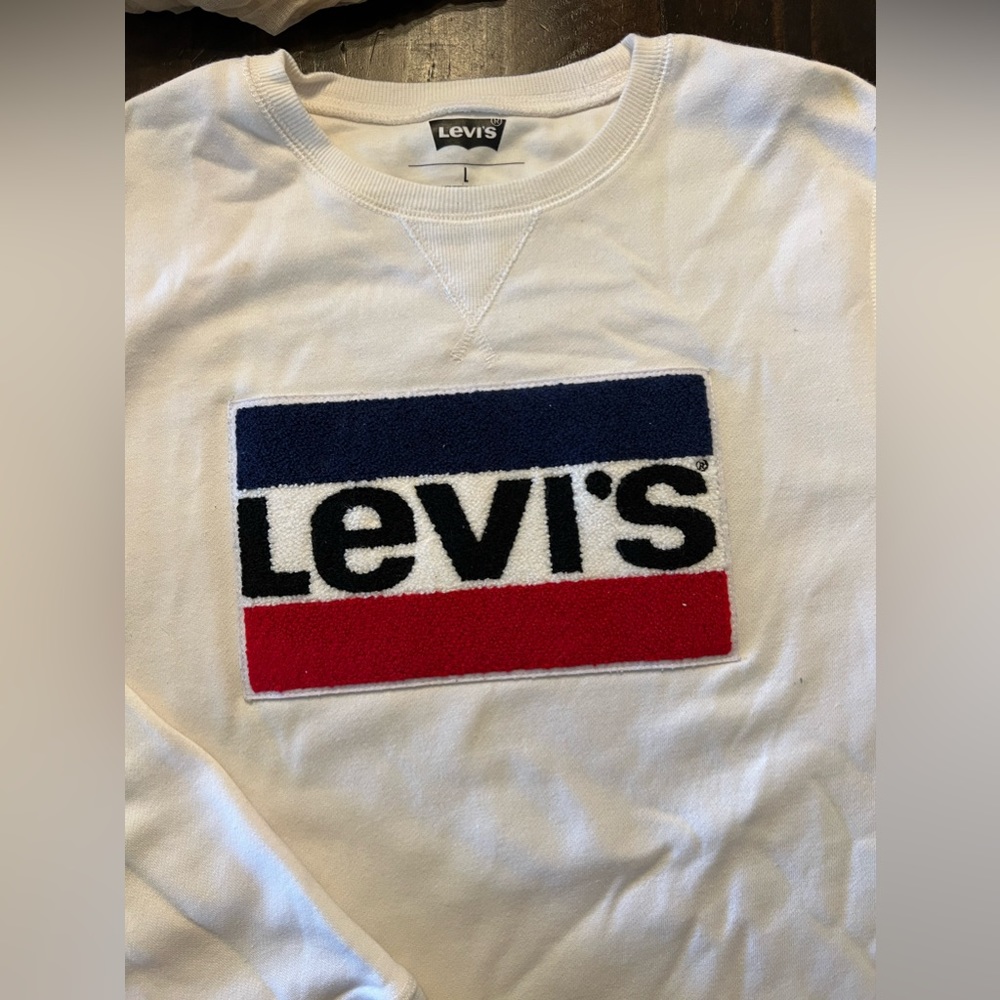 Levi’s tunic sweater